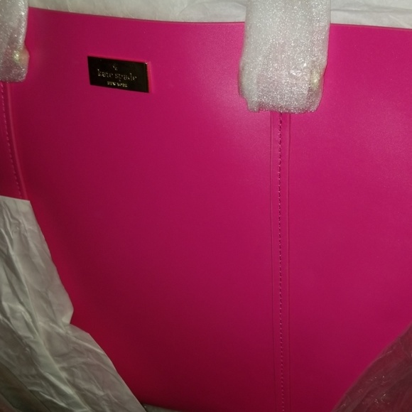 Kate Spade Purse - Picture 5 of 7